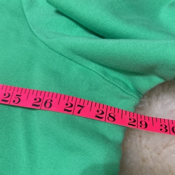 V neck top set of two - Picture 13 of 14